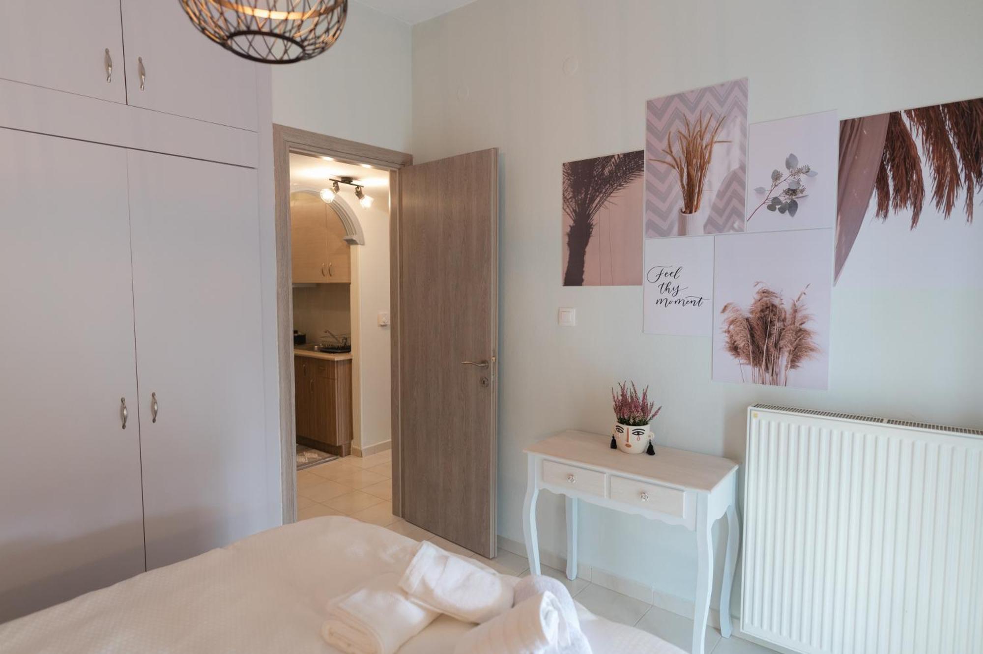 Mystic Ocean Suite By Heaven'S Hall Luxury Suites Alexandroupoli Exterior photo